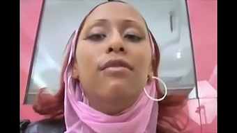 Arab Teen With Big Natural Tits Receives Facial From A Guy