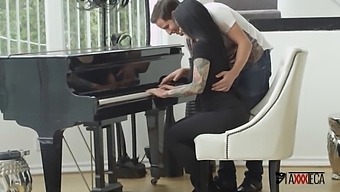 Jack Escobar, A Mexican Piano Teacher, Takes Advantage Of Katrina Jade'S Situation And Gives Her An Amazing Lesson In Pleasure.