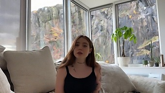 Amateur Blowjob And Hardcore Action With Teenage Girl