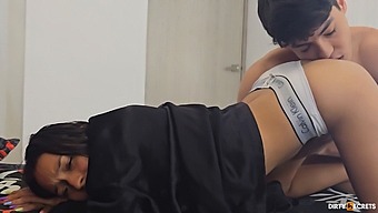 Role Play: Licking And Fucking A Gorgeous Girl In Revenge
